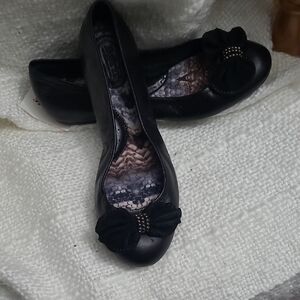 Born Black Flats with Bow Accent